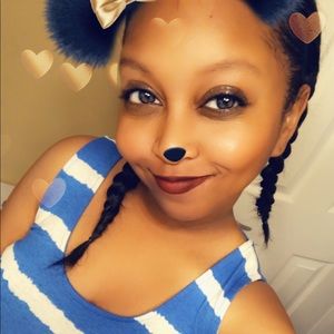 Meet your Posher, Jade